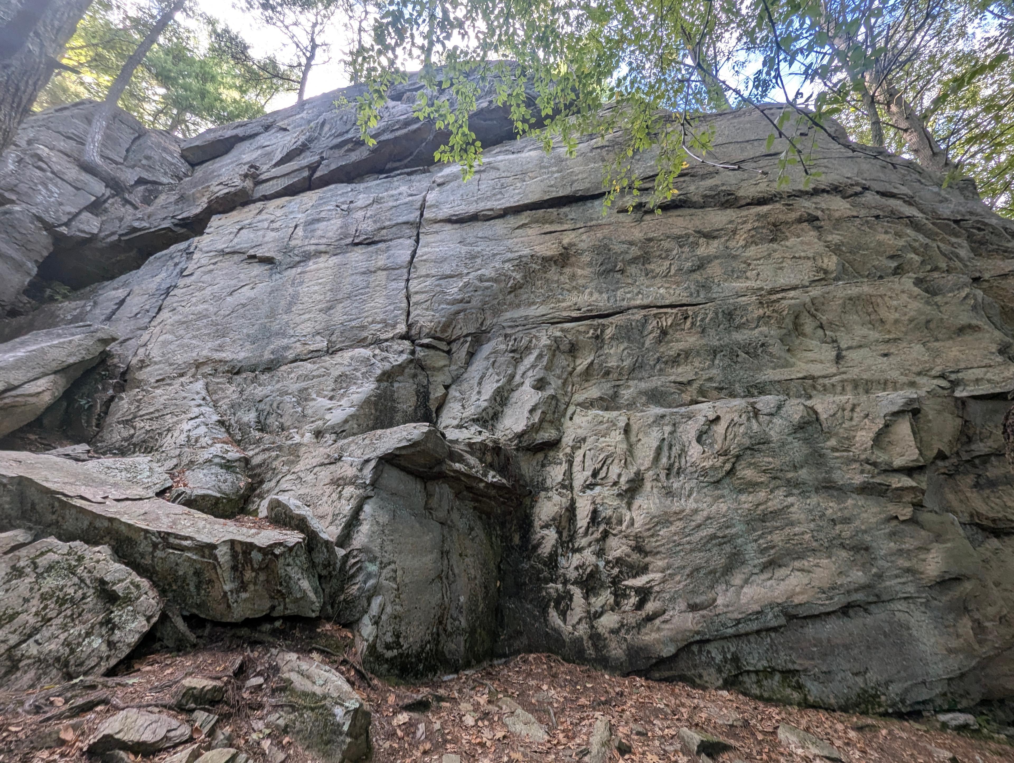 Climbing route photo by jonathan at Parking Lot Wall
